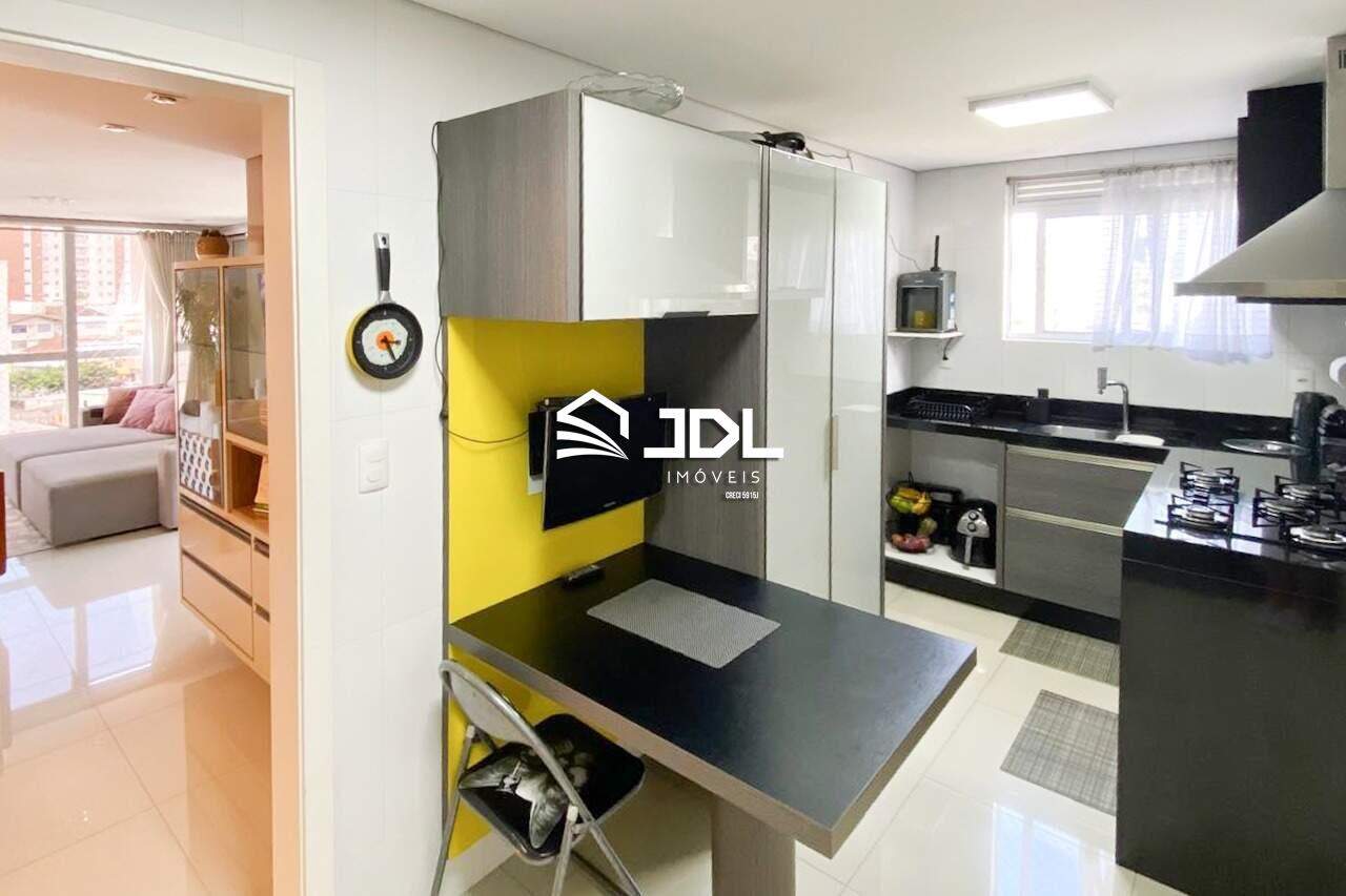 Apartamento à venda no bairro Vila Nova: 