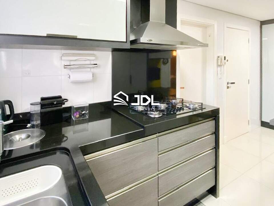 Apartamento à venda no bairro Vila Nova: 