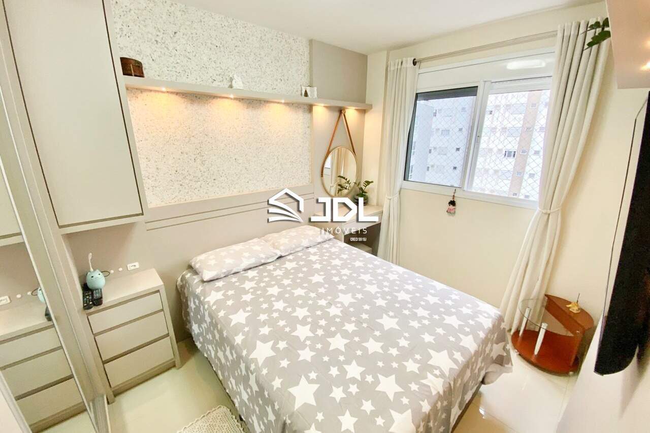 Apartamento à venda no bairro Vila Nova: 