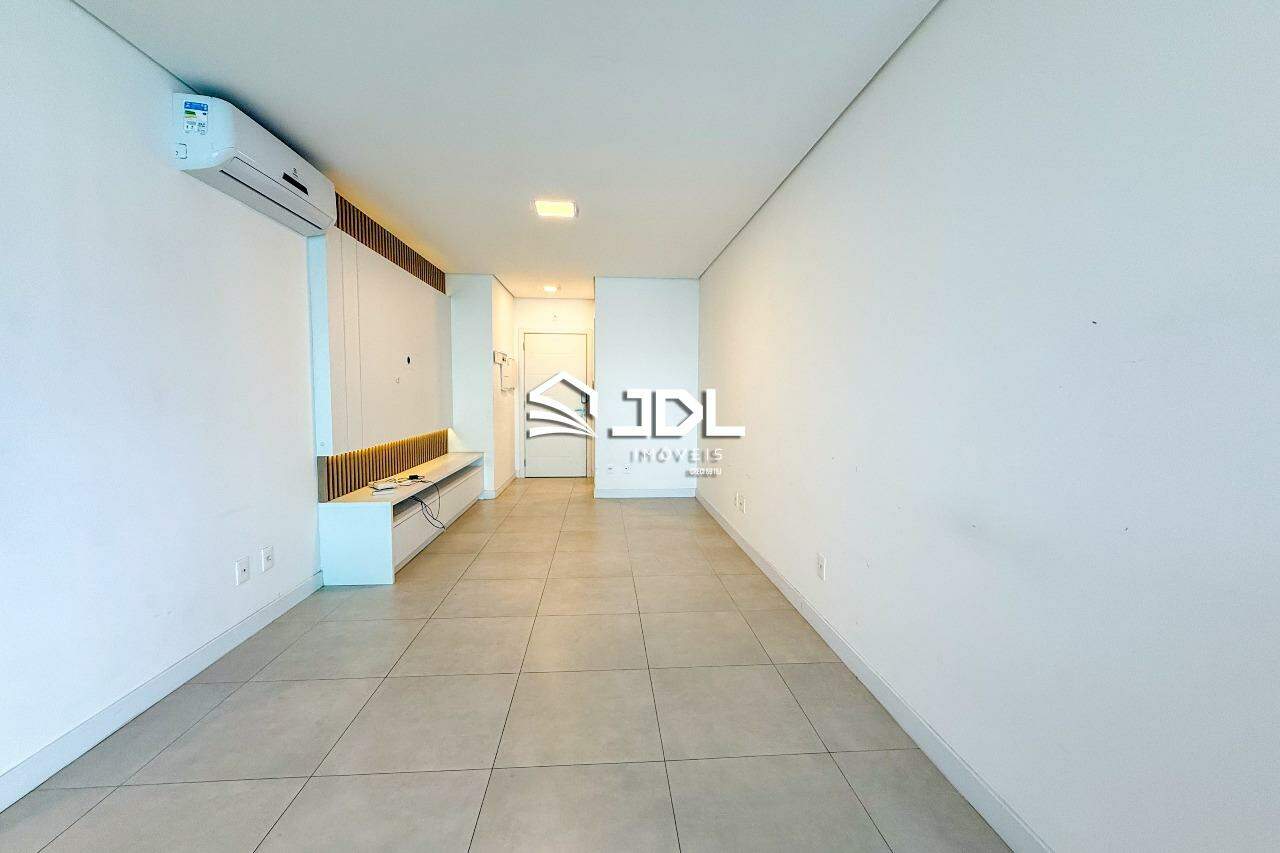 Apartamento à venda no bairro Victor Konder: 