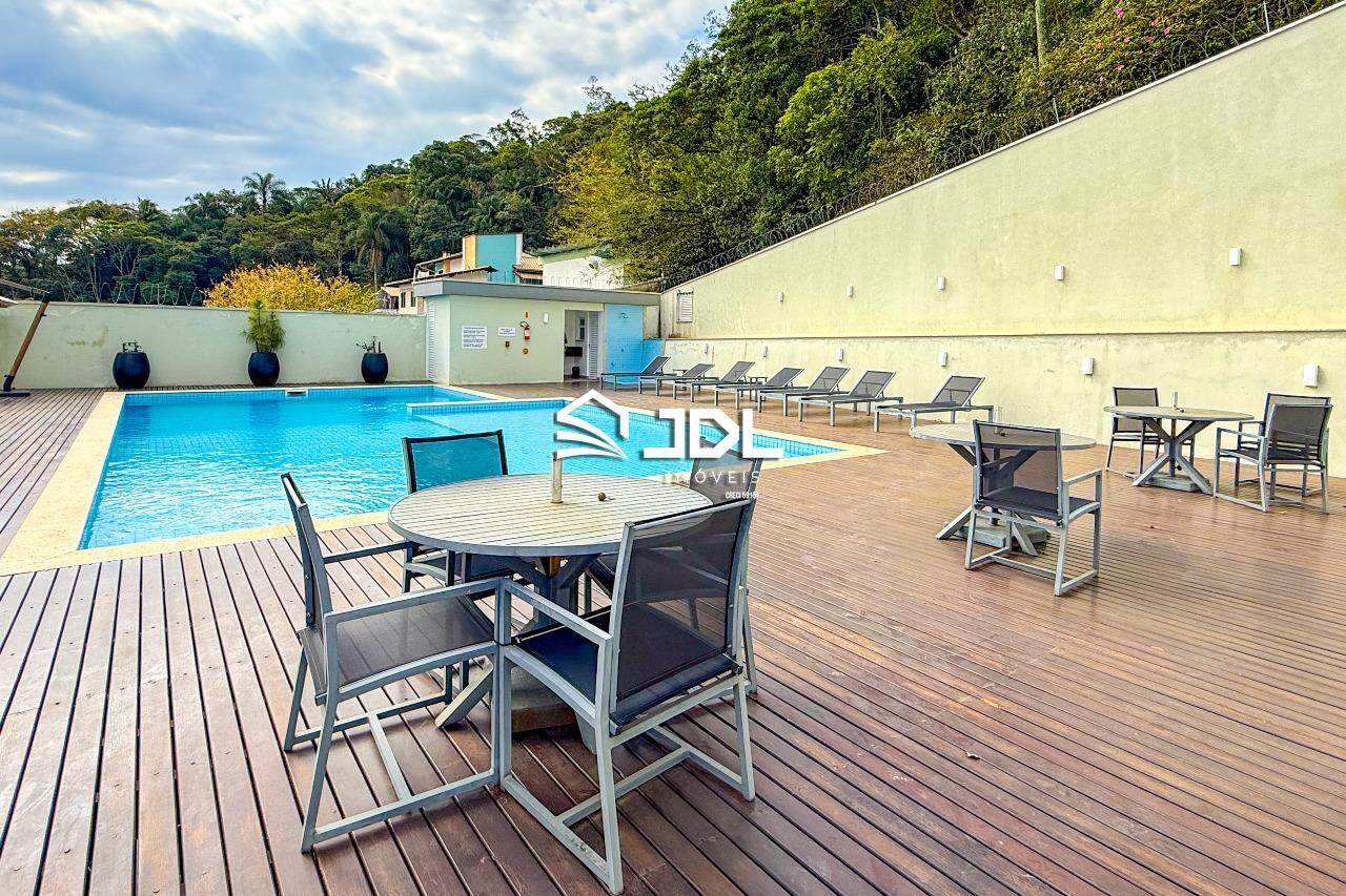 Apartamento à venda no bairro Victor Konder: 