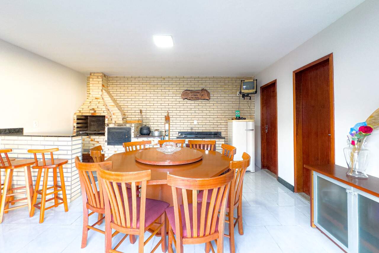 Casa à venda no bairro Itoupavazinha: 