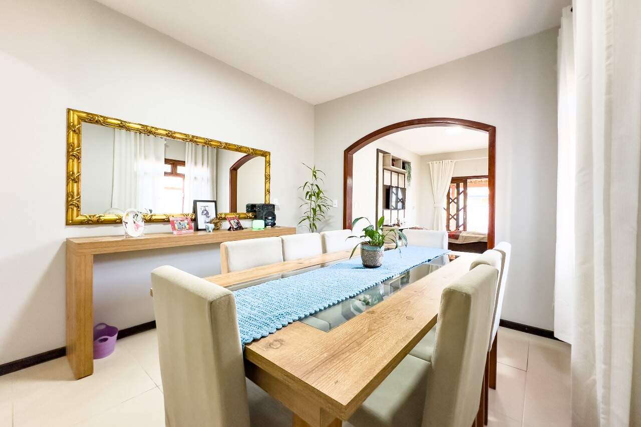 Casa à venda no bairro Itoupavazinha: 