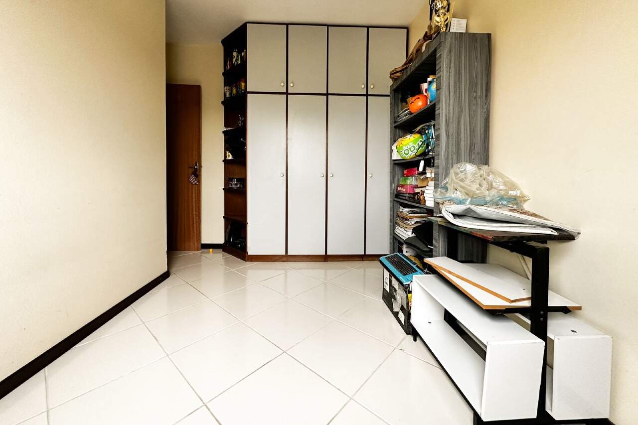 Apartamento à venda no bairro Água Verde: 