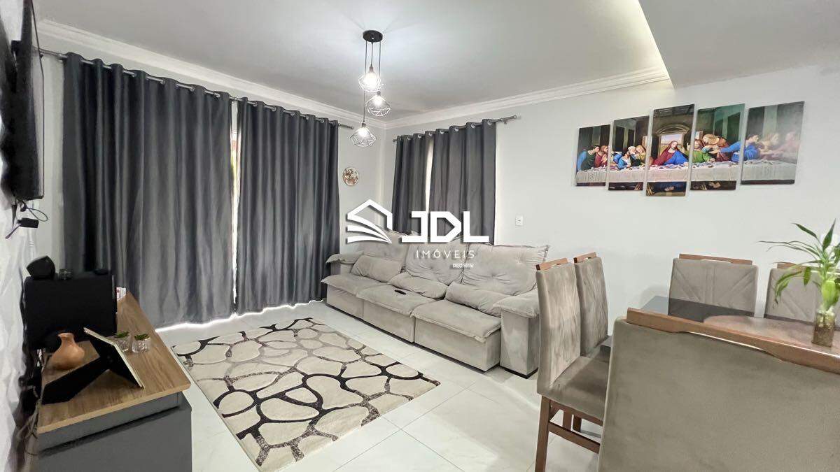 Casa à venda no bairro Escola Agrícola: 