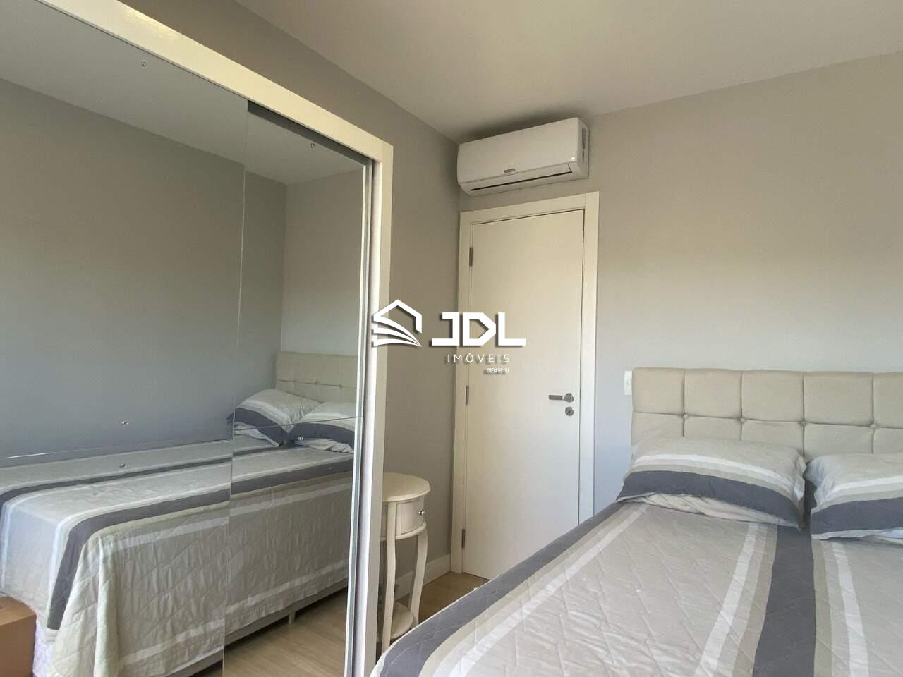 Apartamento à venda no bairro Velha: 