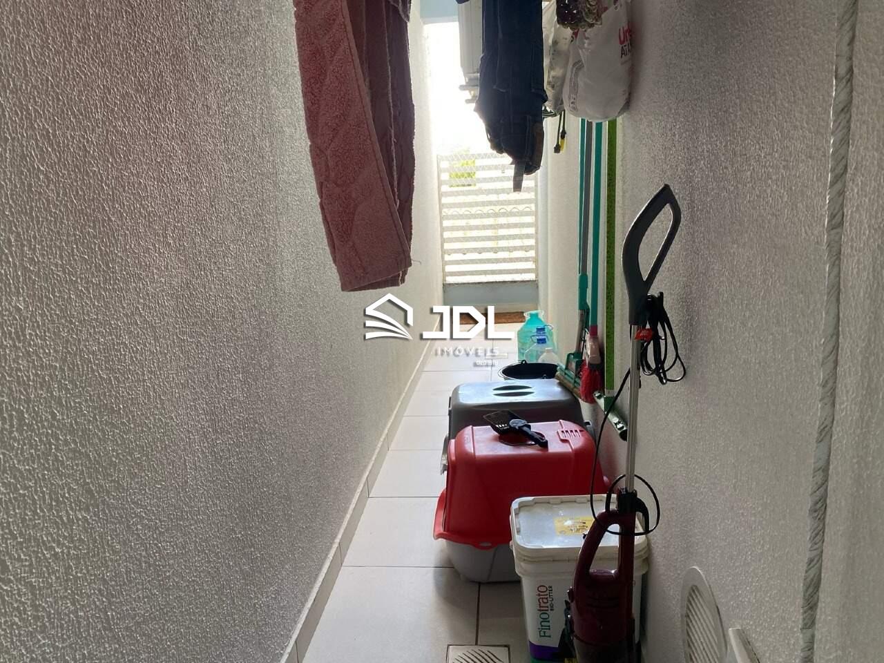 Apartamento à venda no bairro Velha: 