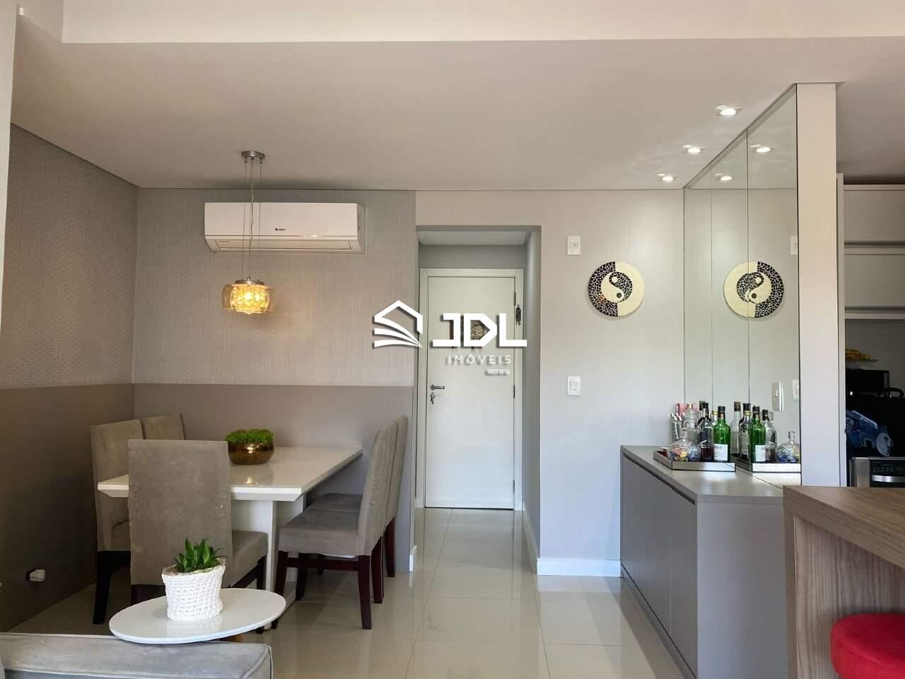 Apartamento à venda no bairro Velha: 