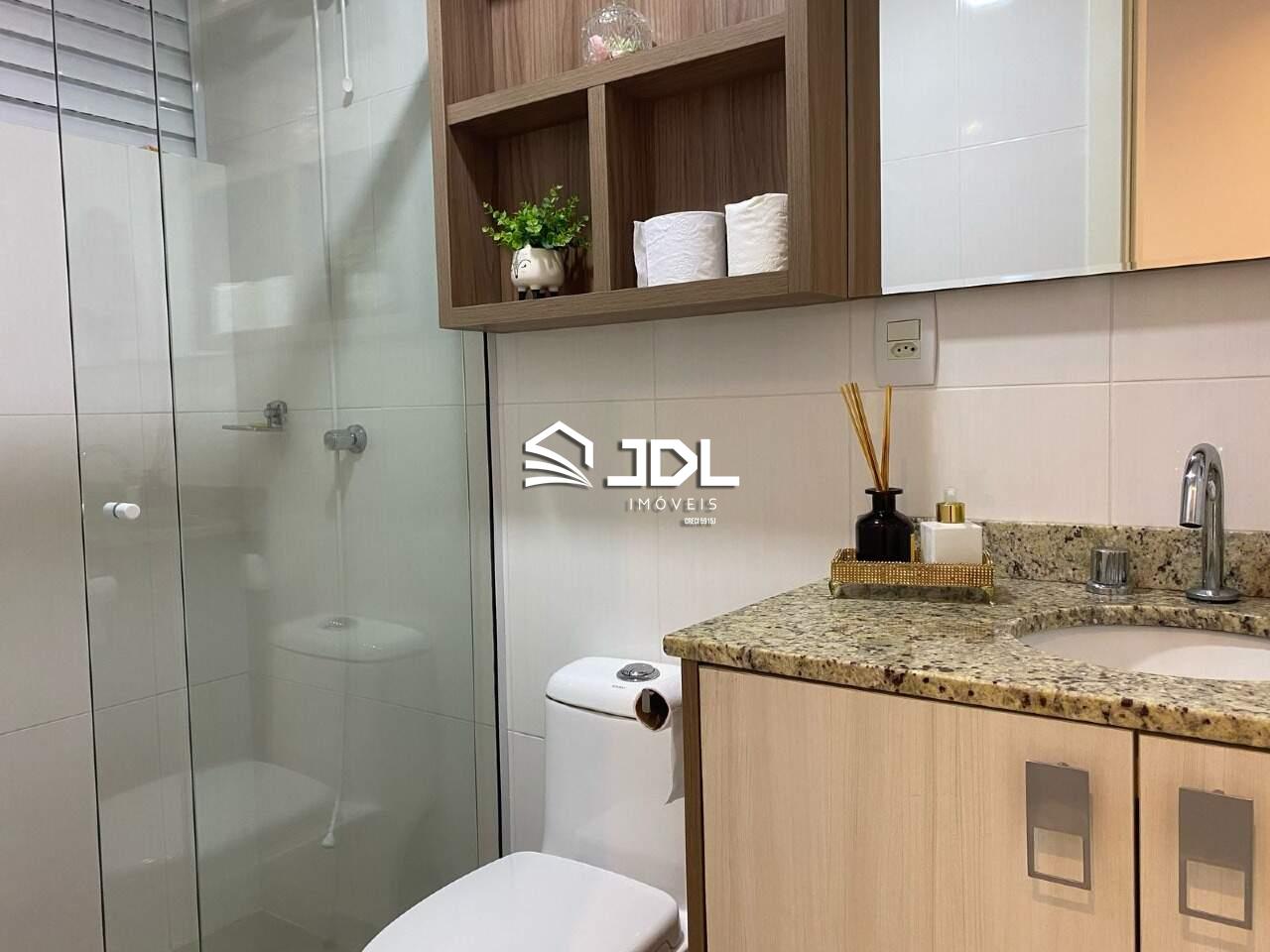 Apartamento à venda no bairro Velha: 