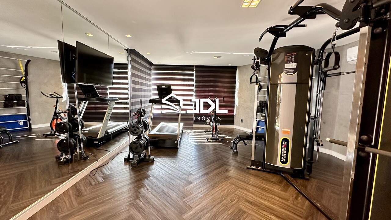 Terreno à venda no bairro Tribess: 