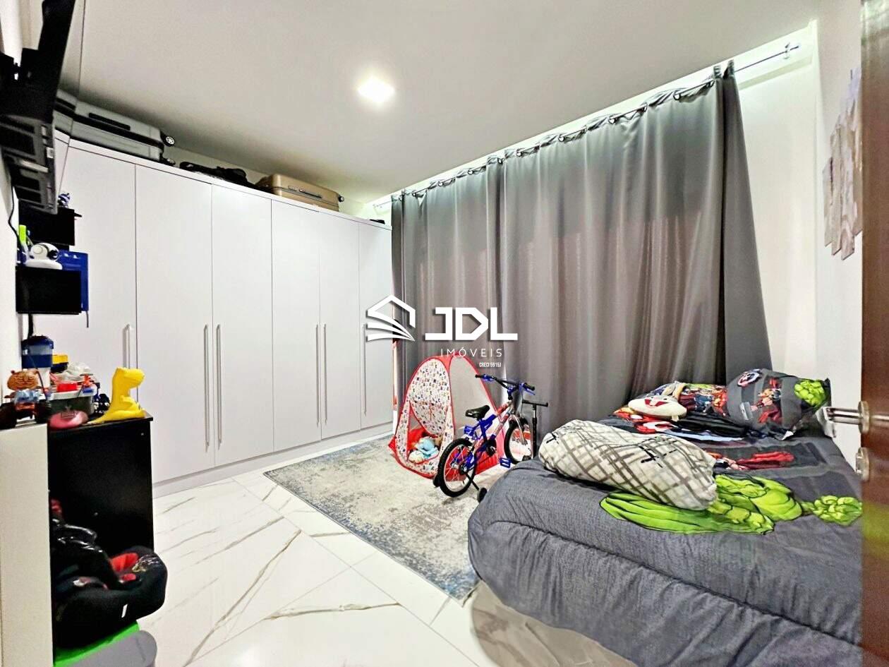 Casa à venda no bairro Fortaleza Alta: 