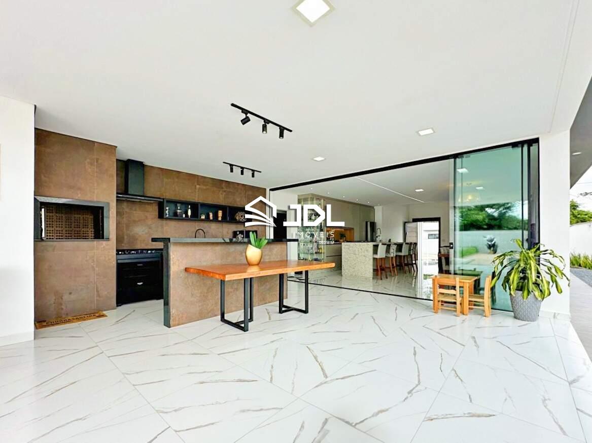 Casa à venda no bairro Fortaleza Alta: 