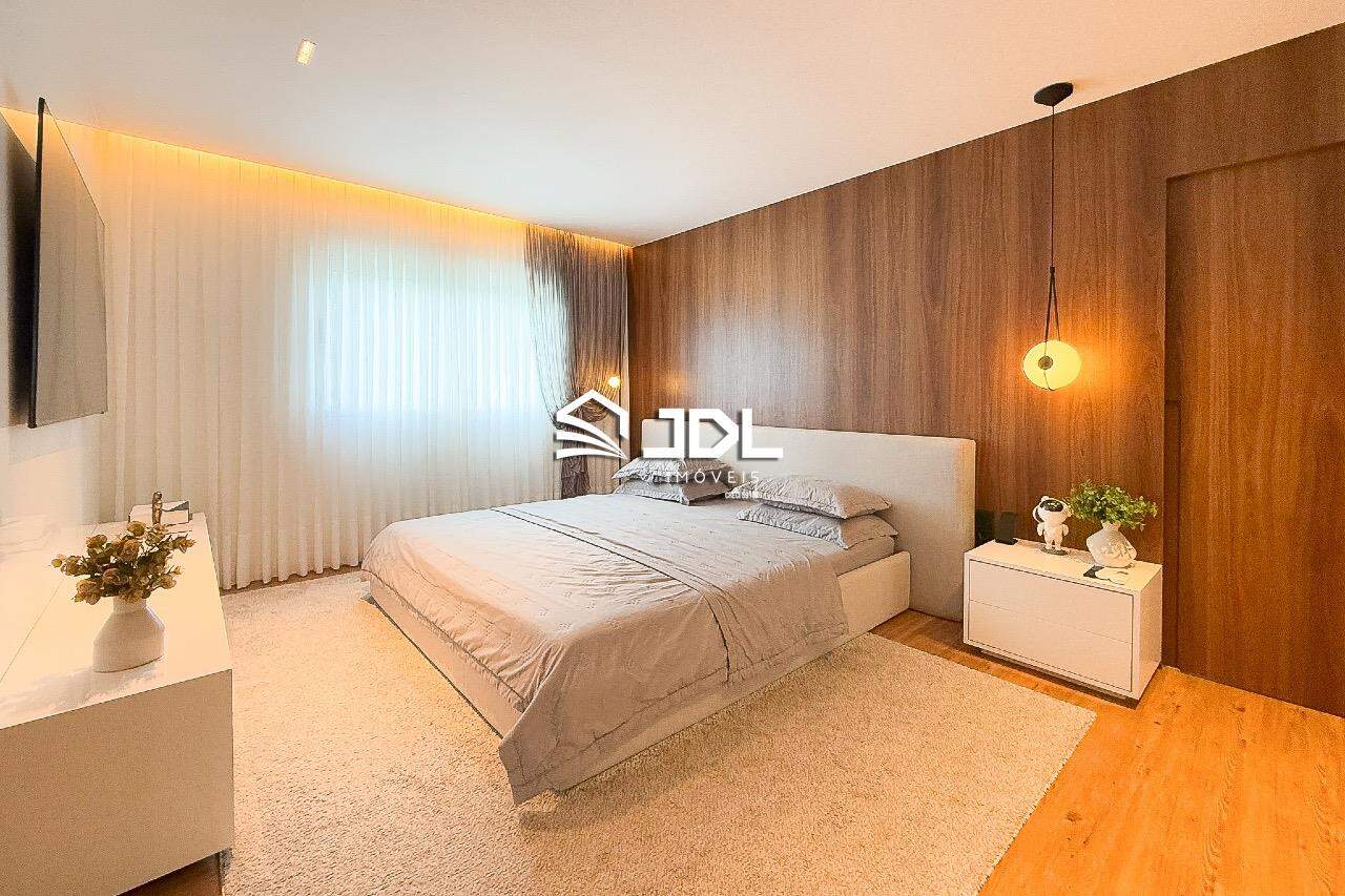 Apartamento à venda no bairro Victor Konder: 