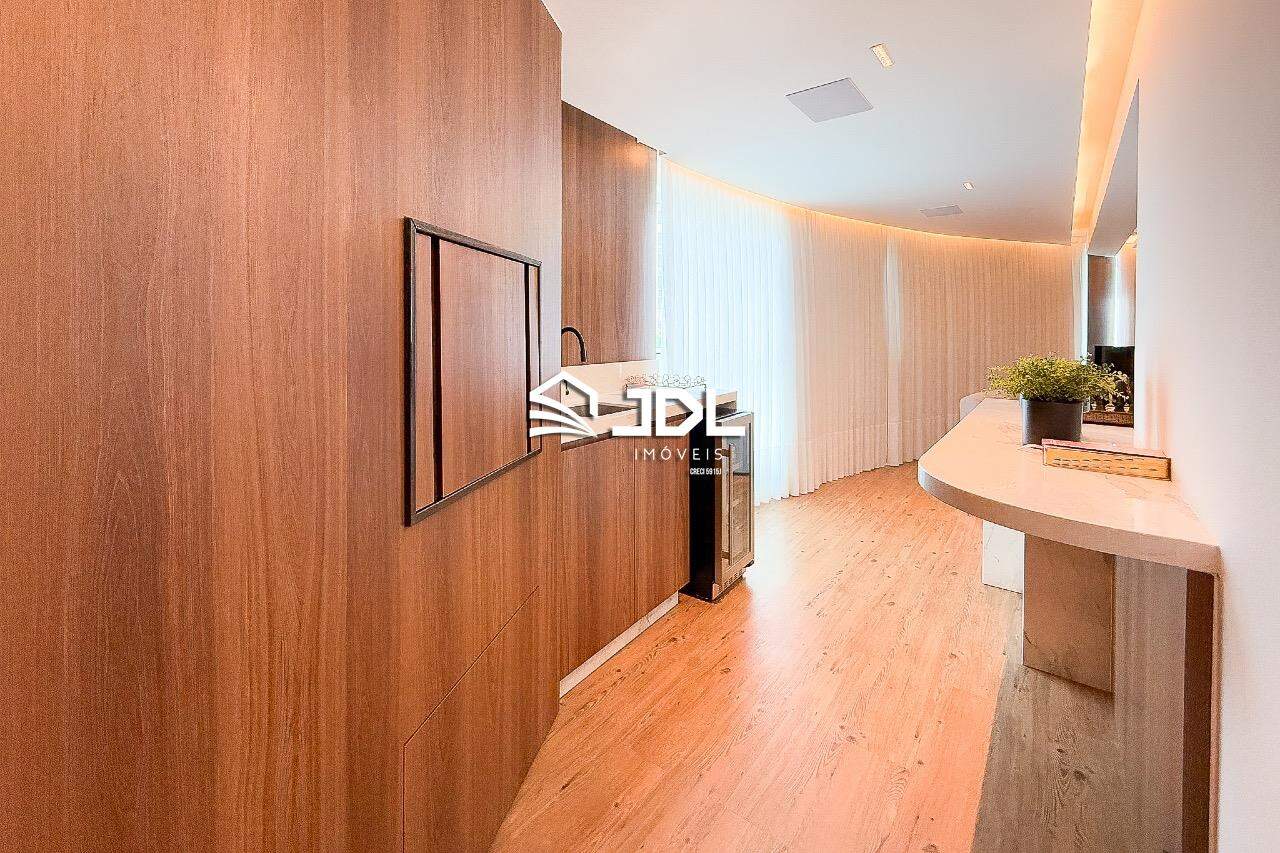 Apartamento à venda no bairro Victor Konder: 