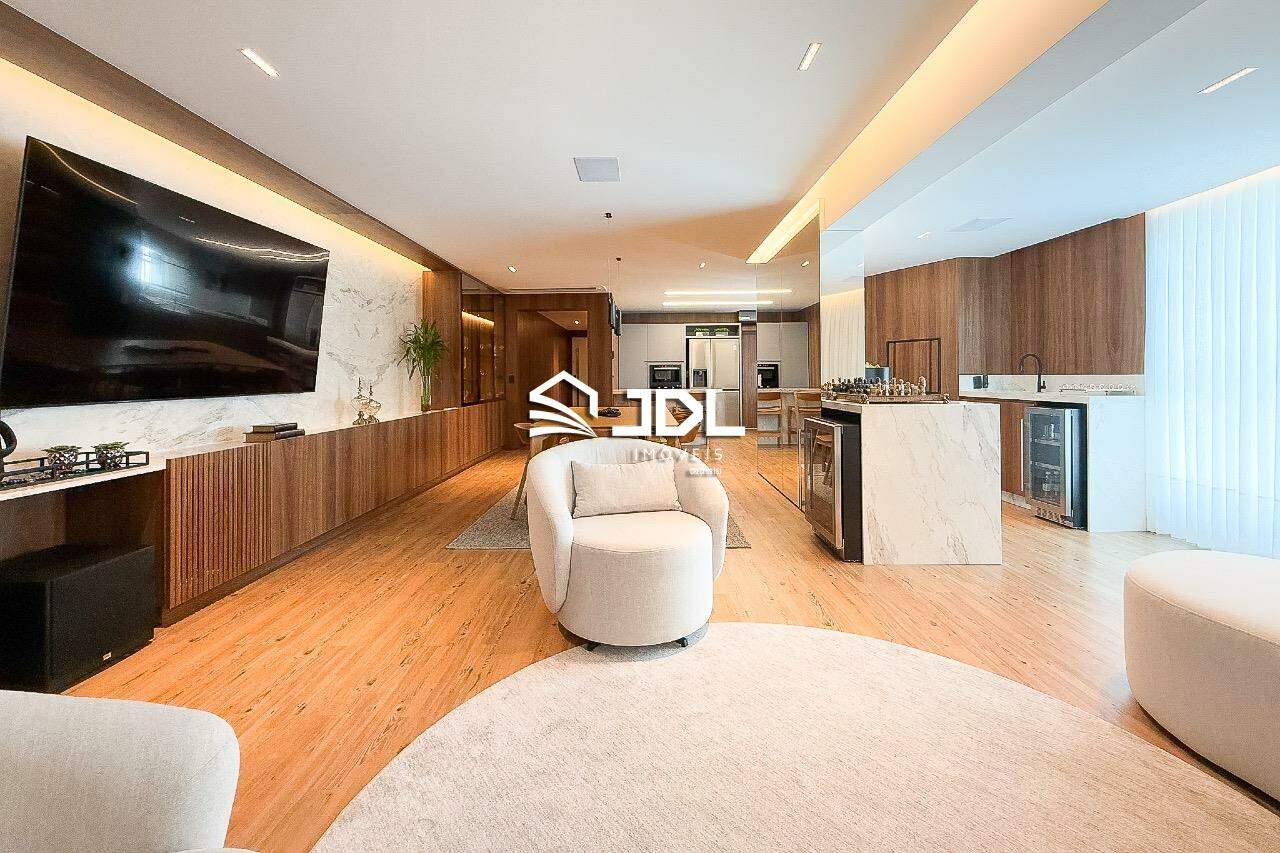 Apartamento à venda no bairro Victor Konder: 