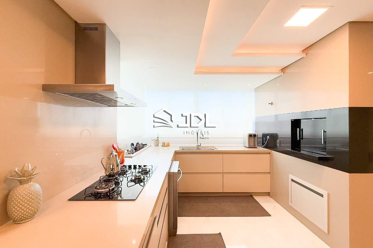 Apartamento à venda no bairro Victor Konder: 