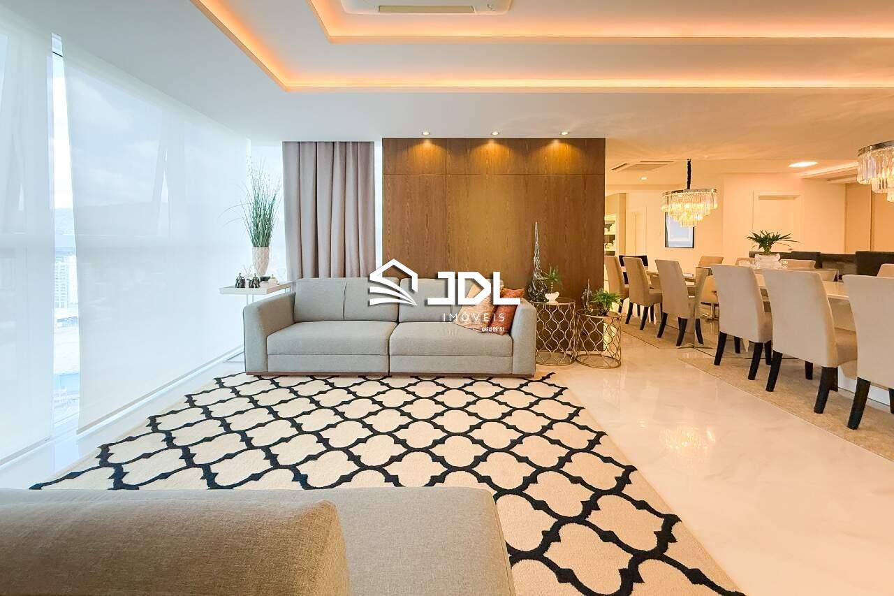 Apartamento à venda no bairro Victor Konder: 