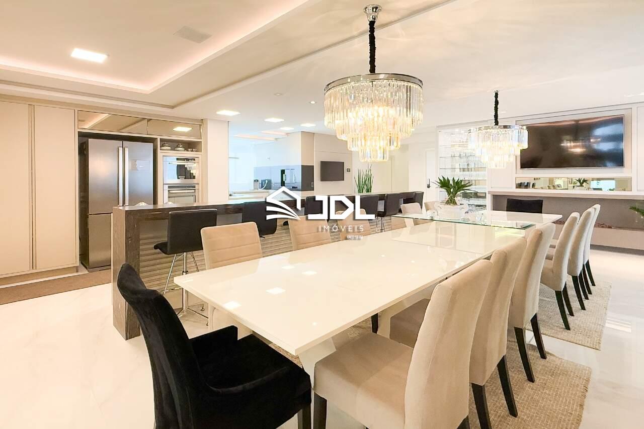 Apartamento à venda no bairro Victor Konder: 