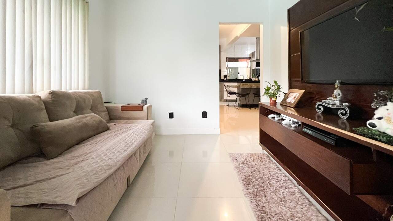 Casa à venda no bairro Salto do Norte: 