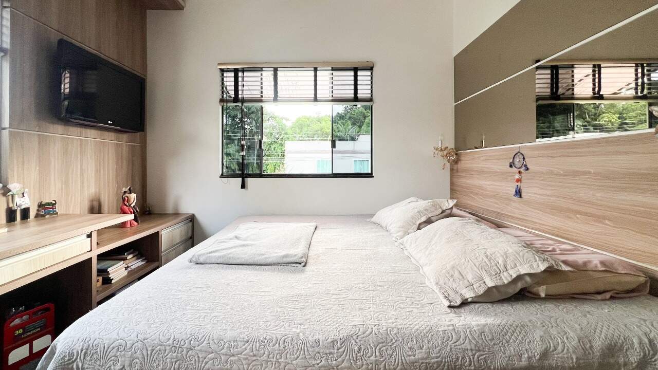 Casa à venda no bairro Salto do Norte: 