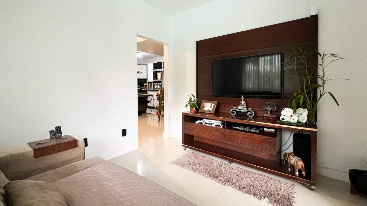 Casa à venda no bairro Salto do Norte: 