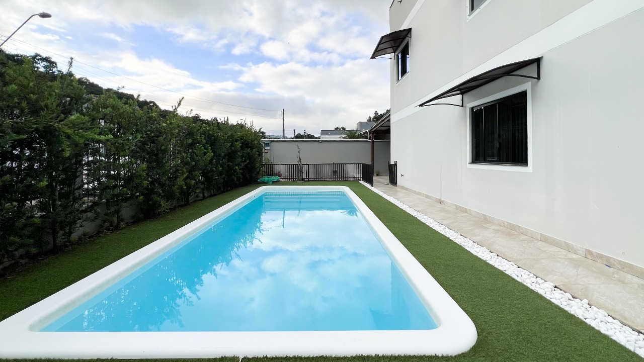 Casa à venda no bairro Salto do Norte: 