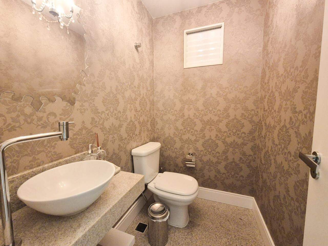 Apartamento à venda no bairro Vila Nova: 