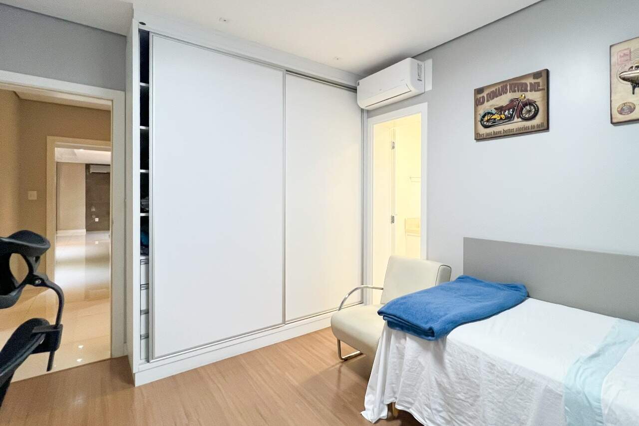Apartamento à venda no bairro Vorstadt: 