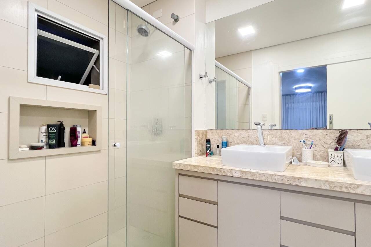 Apartamento à venda no bairro Vorstadt: 