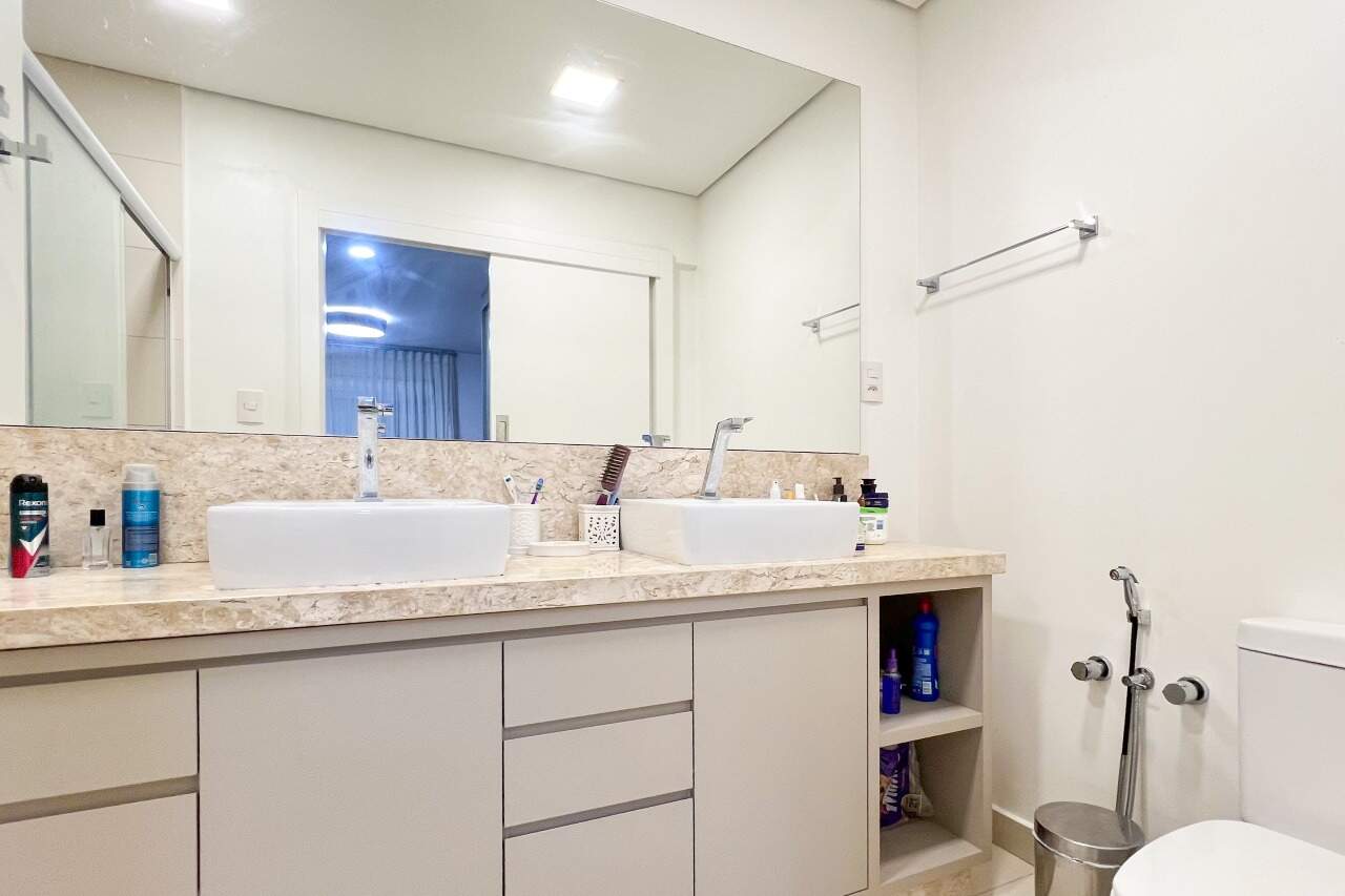 Apartamento à venda no bairro Vorstadt: 