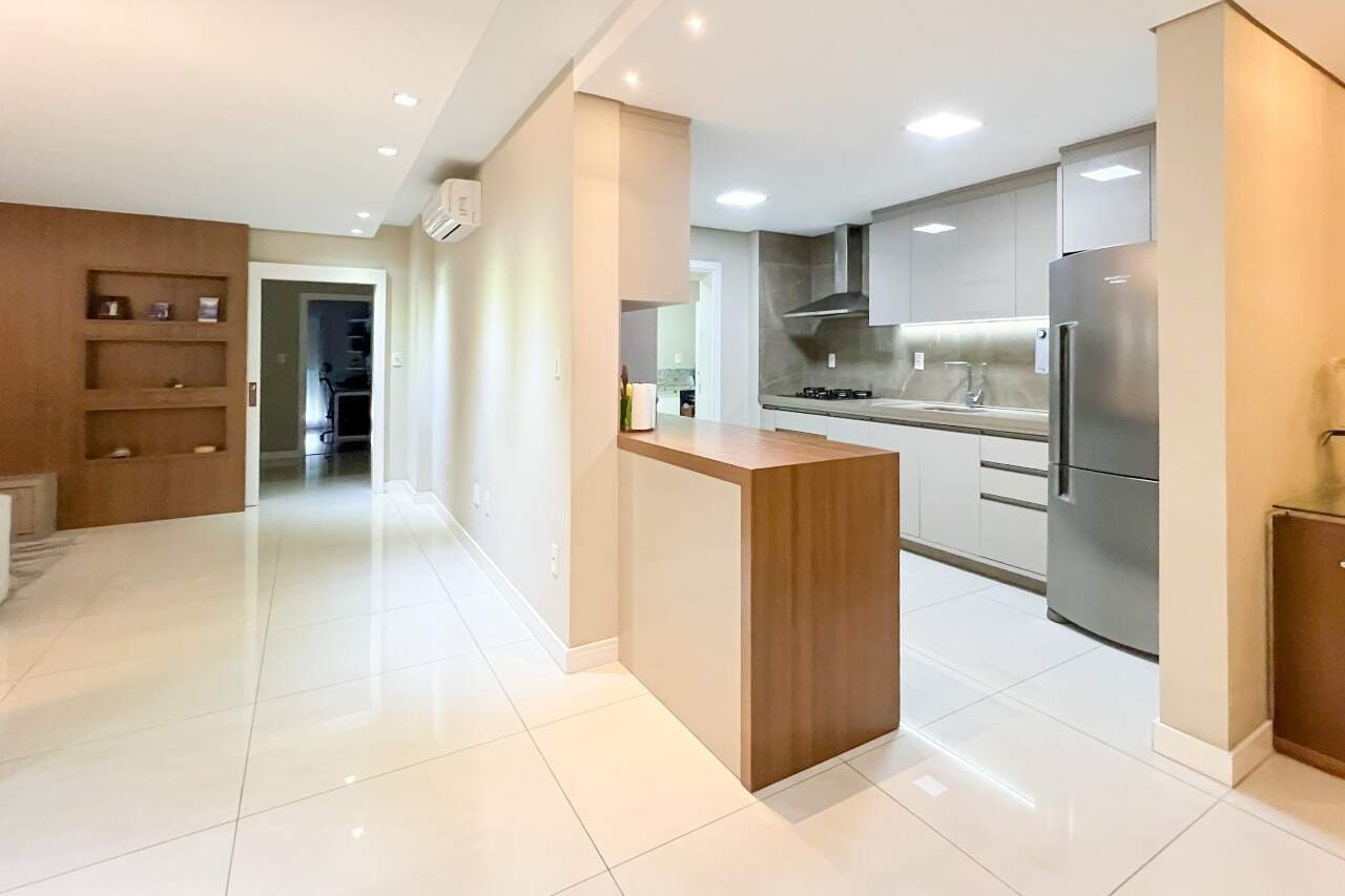 Apartamento à venda no bairro Vorstadt: 