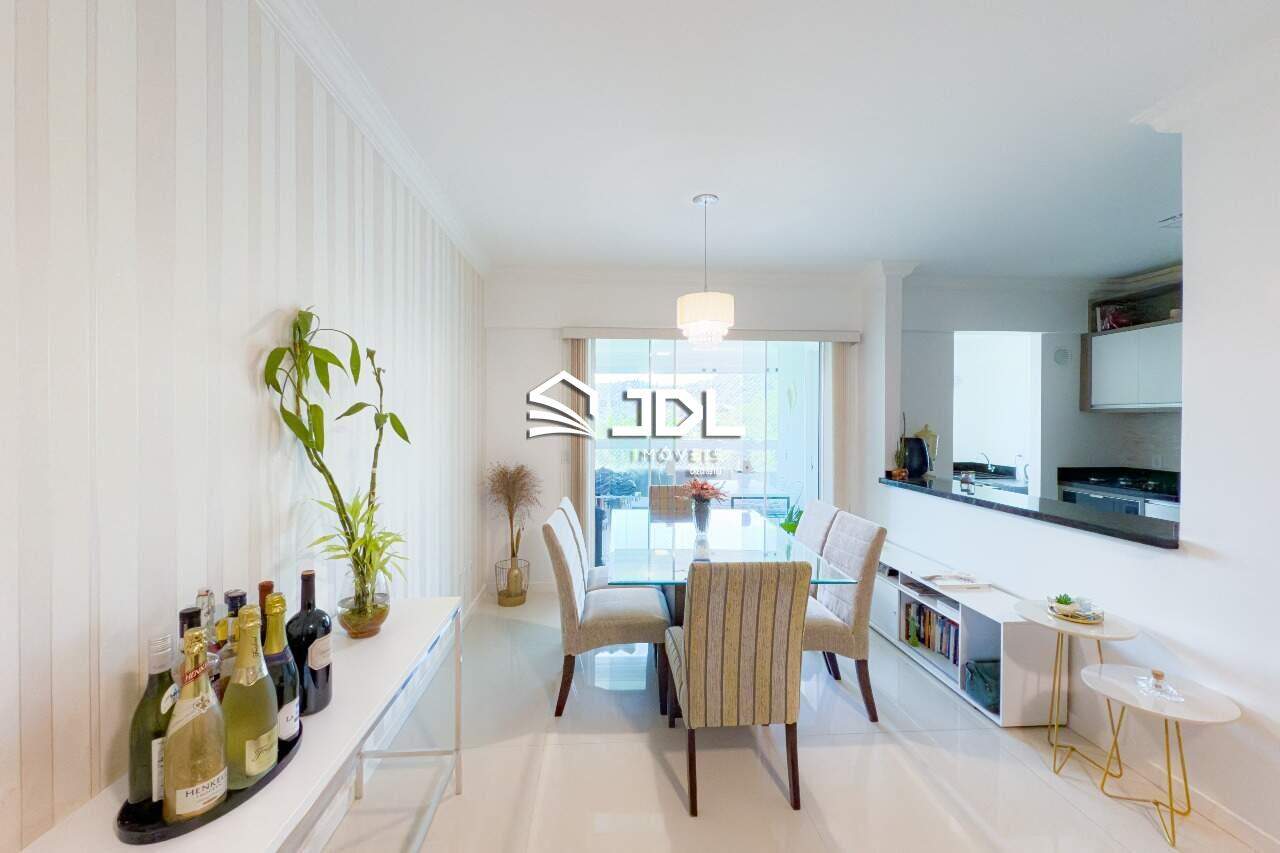 Apartamento à venda no bairro Velha: