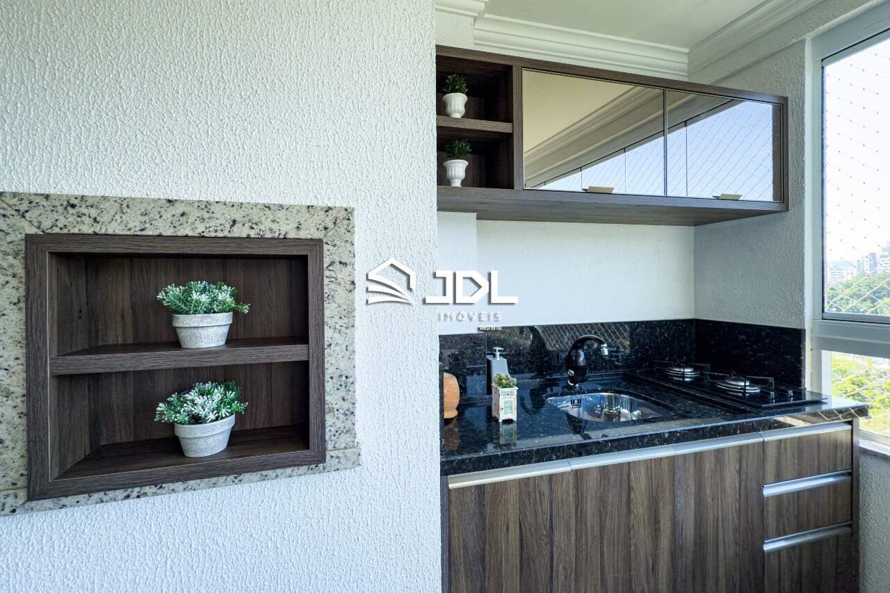 Apartamento à venda no bairro Velha: 
