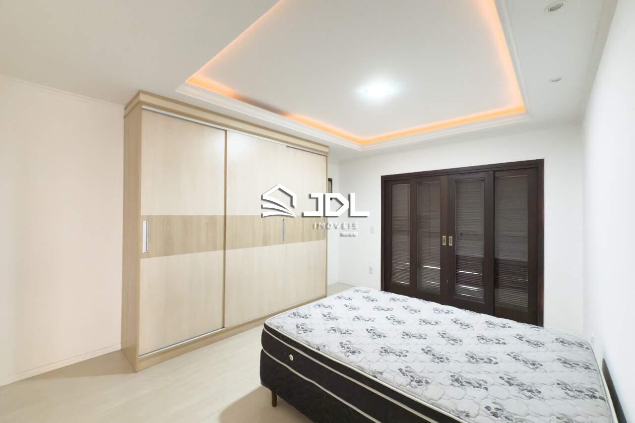 Casa à venda no bairro Escola Agrícola: 