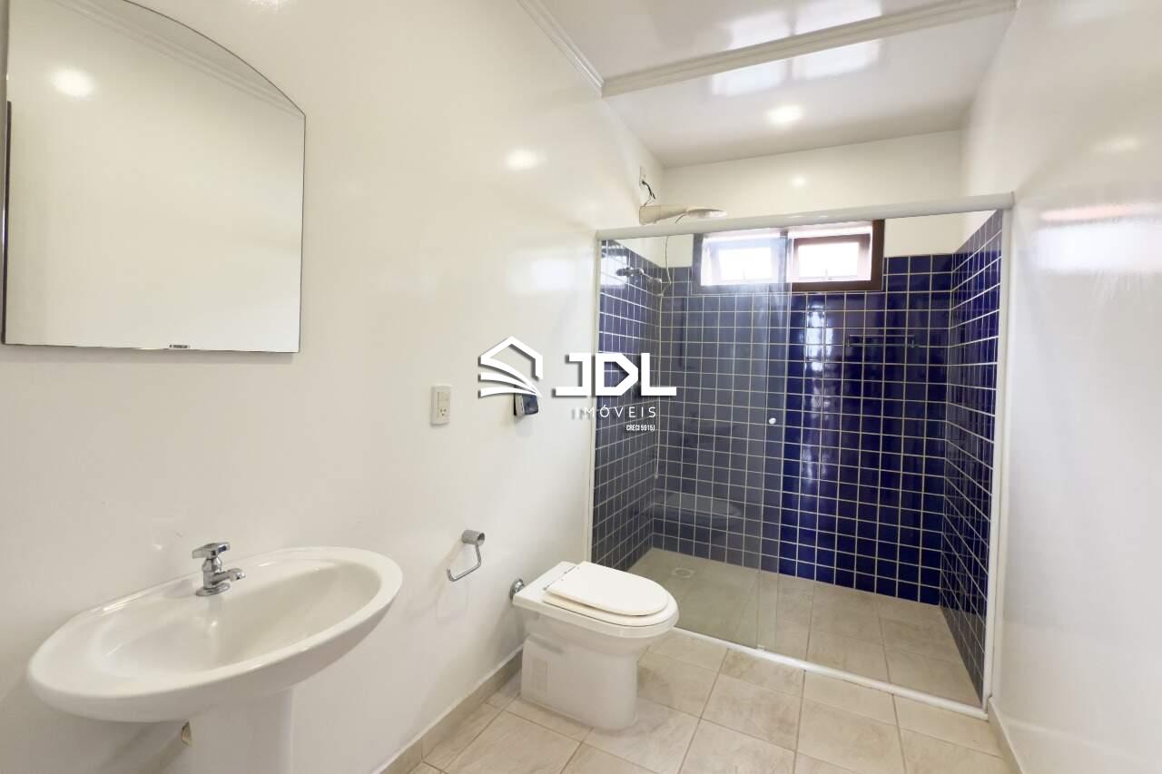 Casa à venda no bairro Escola Agrícola: 