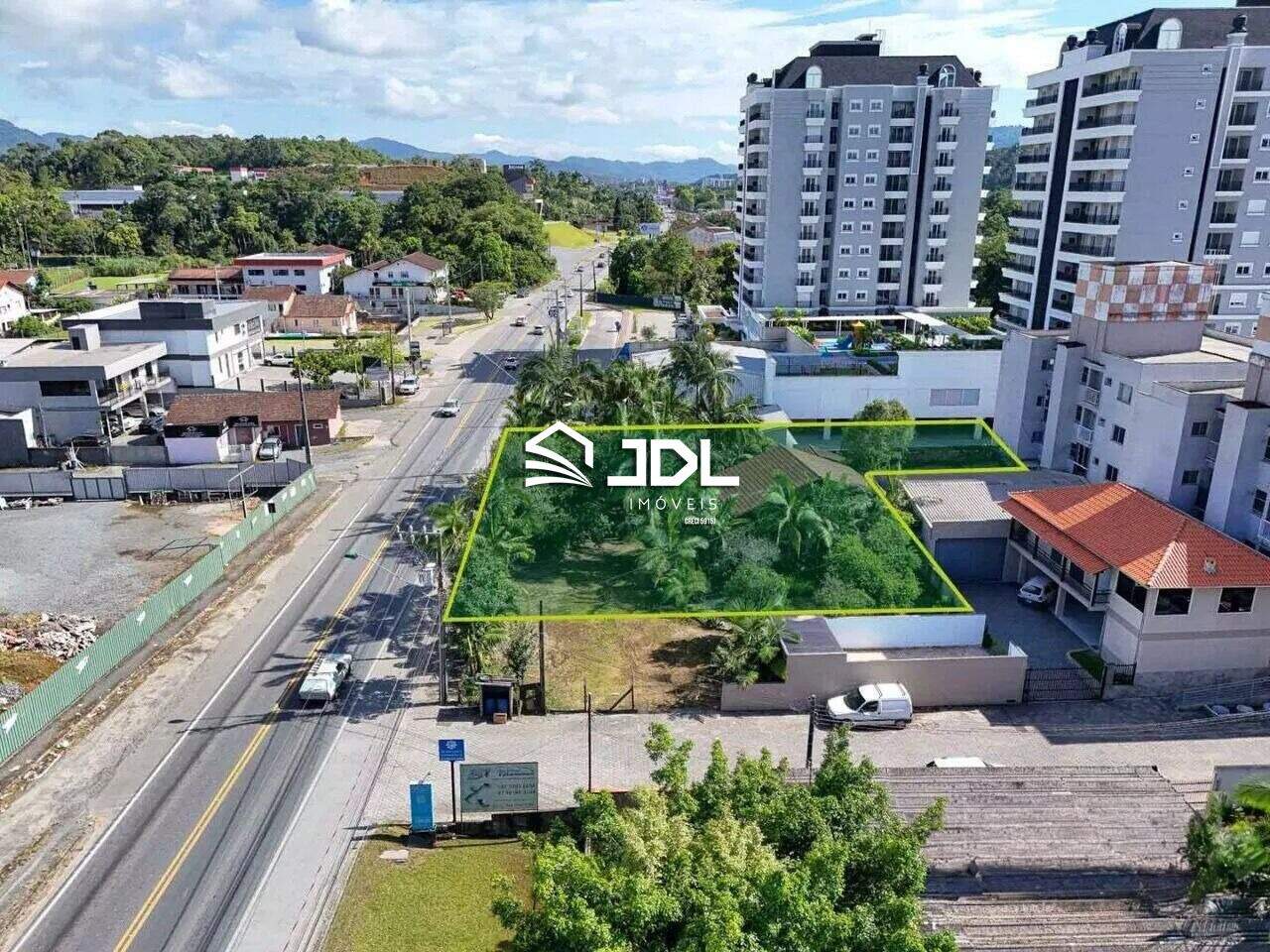 Terreno à venda no bairro Itoupava Central: 