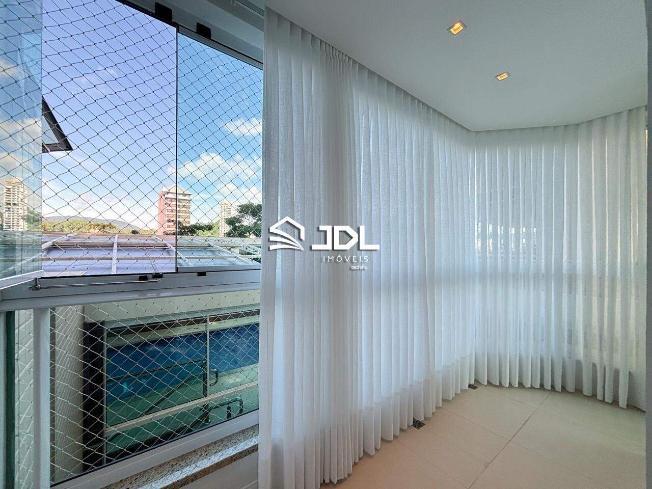 Apartamento à venda no bairro Ponta Aguda: 