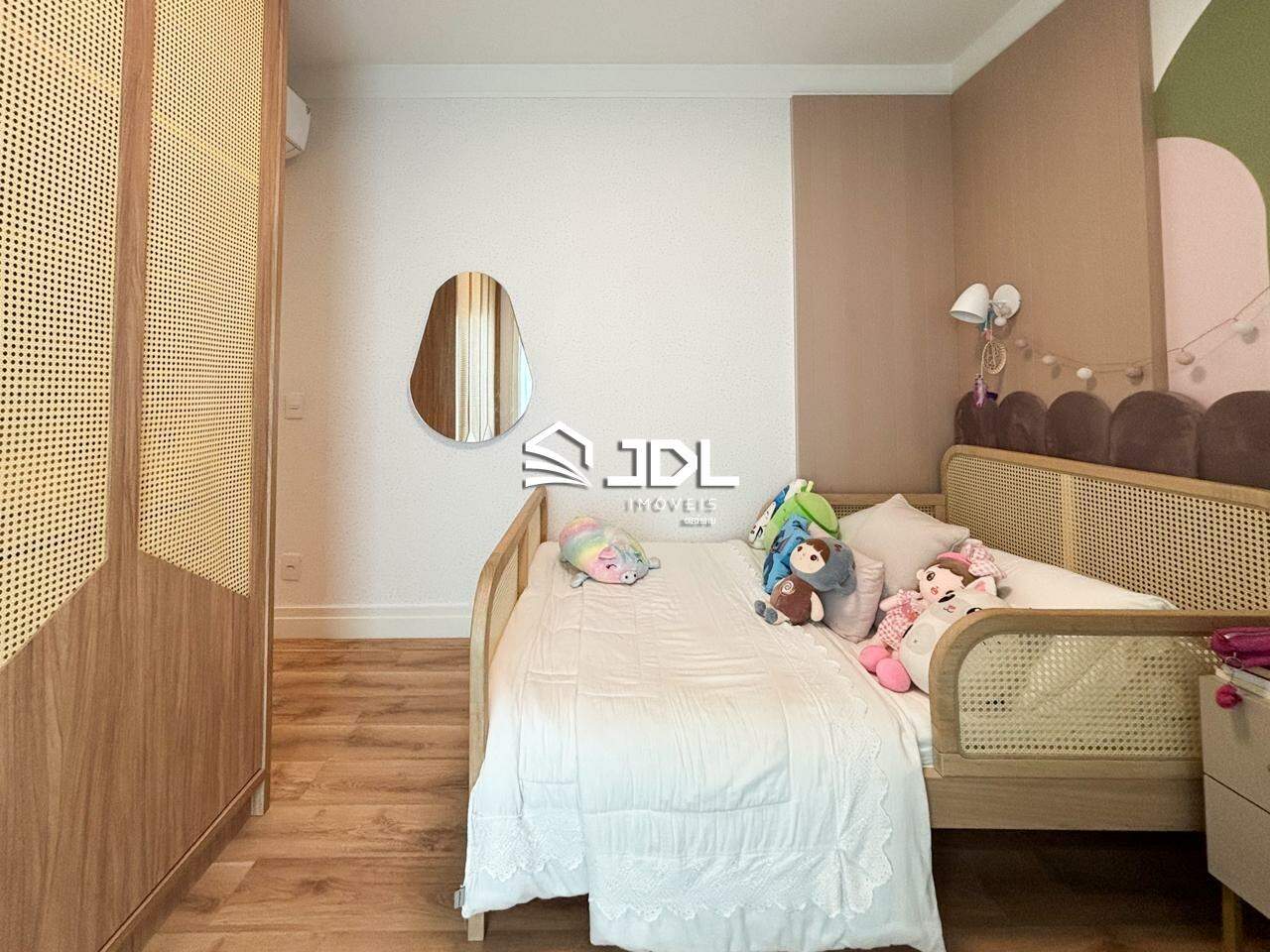 Apartamento à venda no bairro Ponta Aguda: 