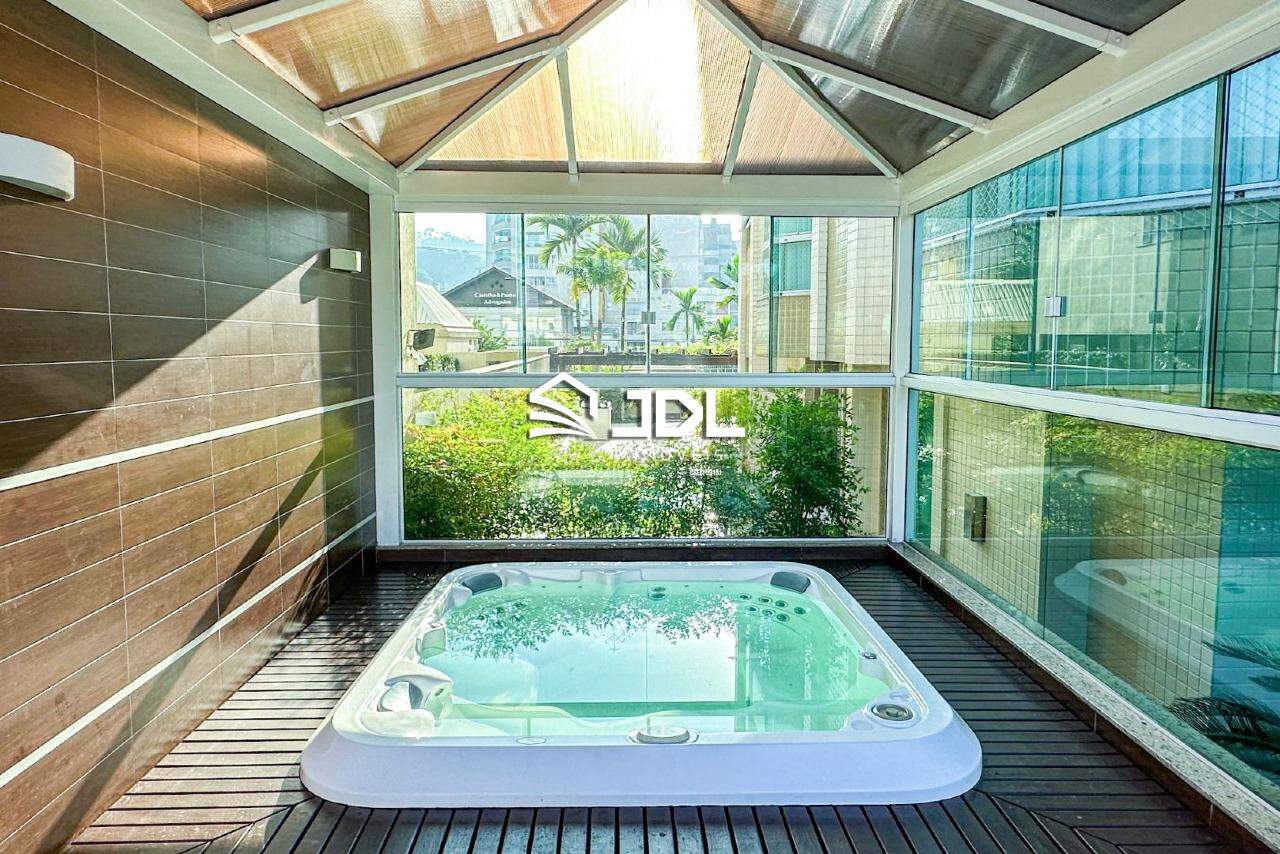 Apartamento à venda no bairro Ponta Aguda: 