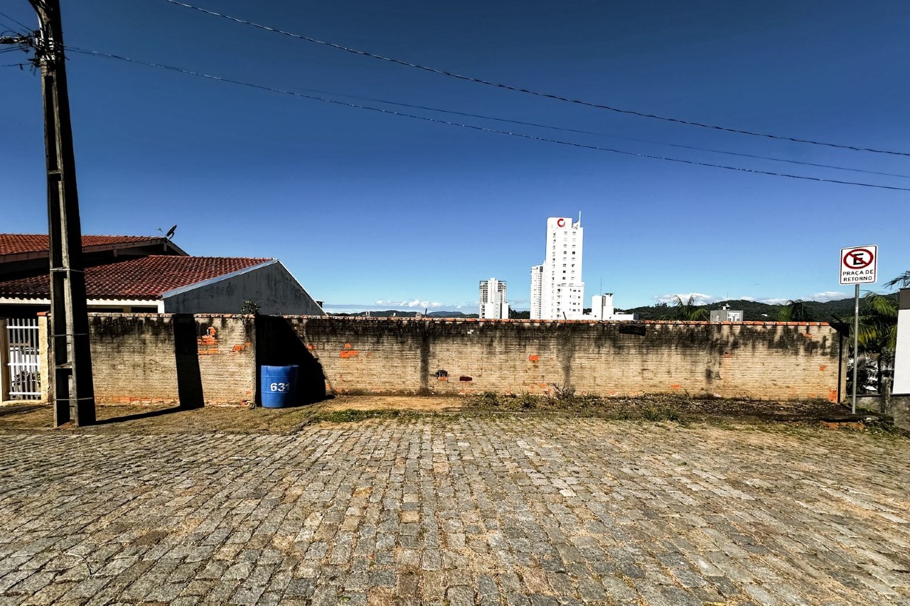 Terreno à venda no bairro Itoupava Seca: 