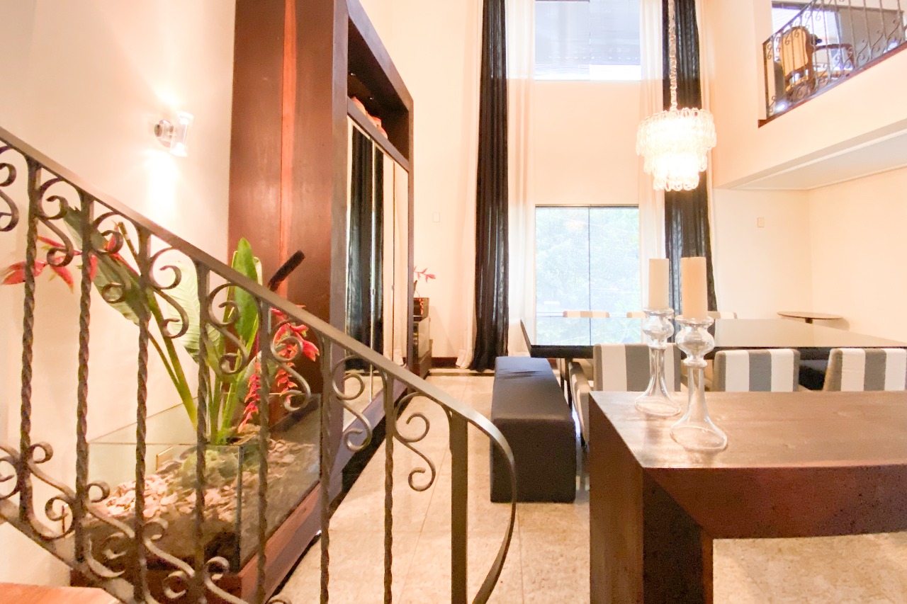 Casa à venda no bairro Velha: 