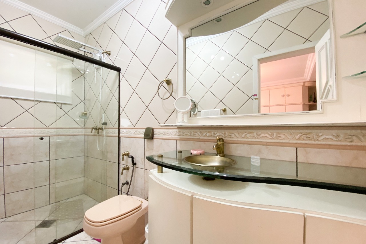 Casa à venda no bairro Velha: 