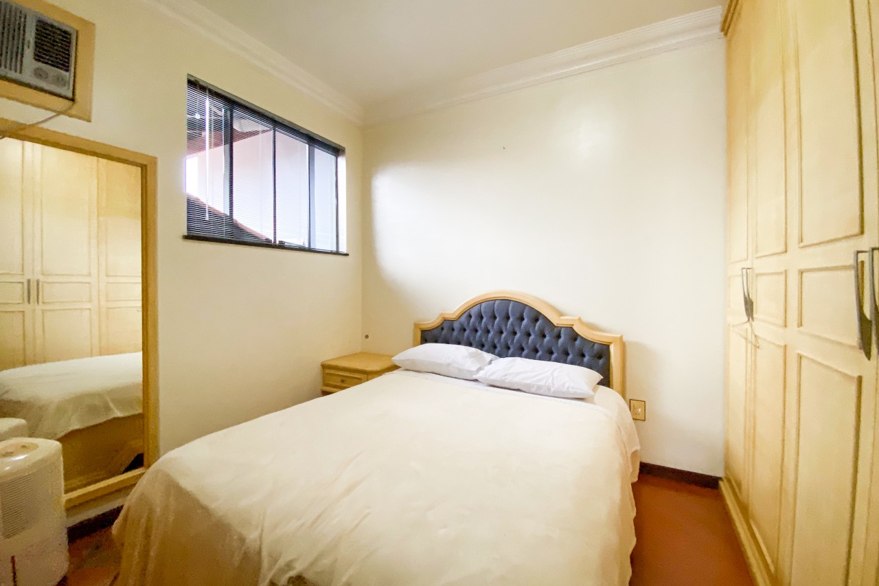 Casa à venda no bairro Velha: 