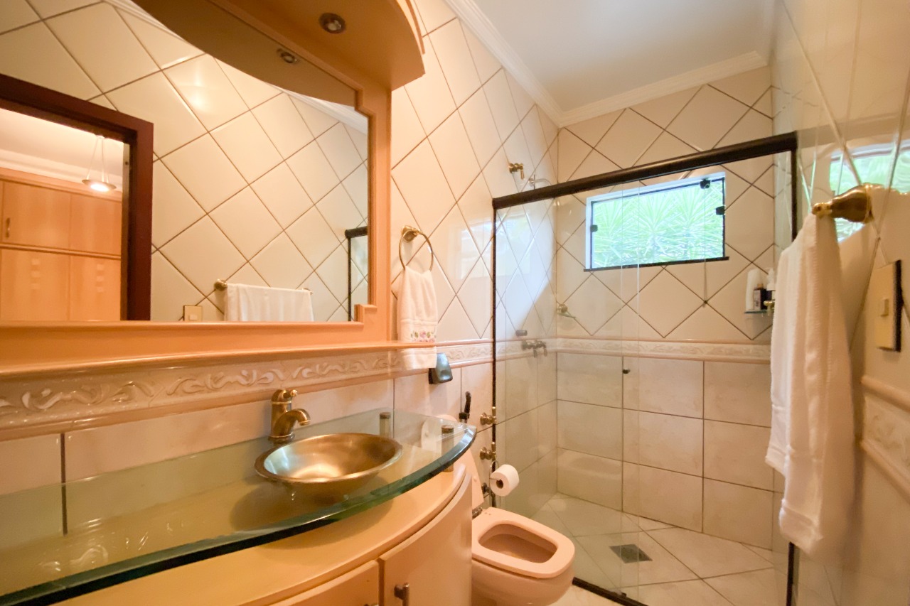 Casa à venda no bairro Velha: 