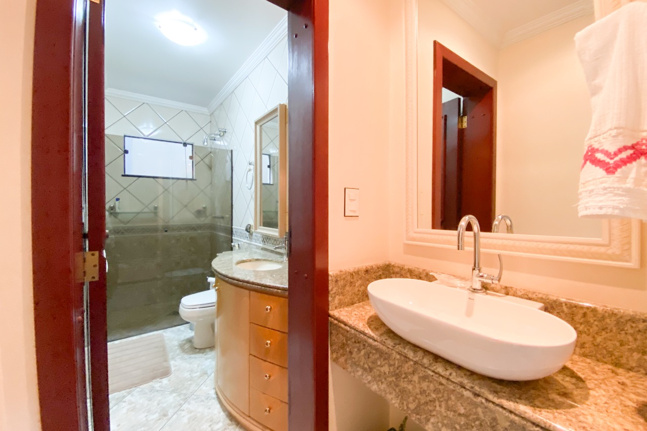 Casa à venda no bairro Velha: 