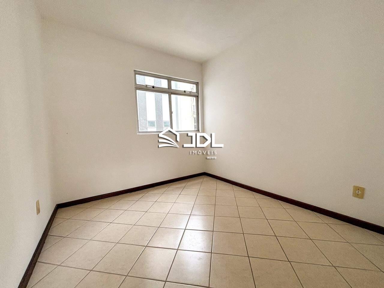 Apartamento à venda no bairro Ponta Aguda: 