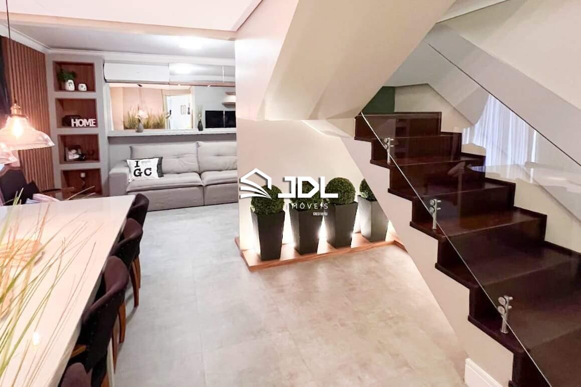 Apartamento à venda no bairro Ponta Aguda: 