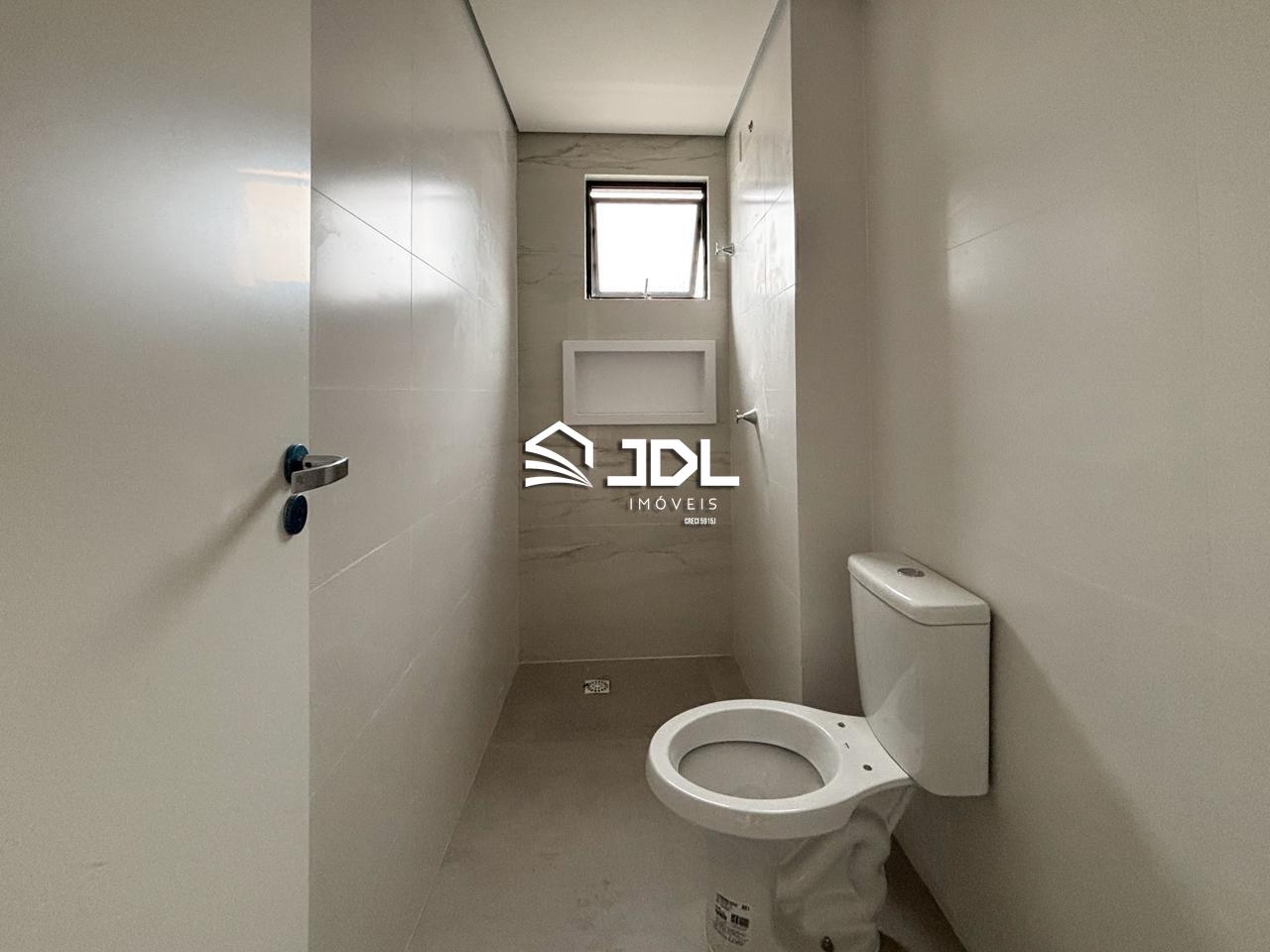 Apartamento à venda no bairro Velha: 