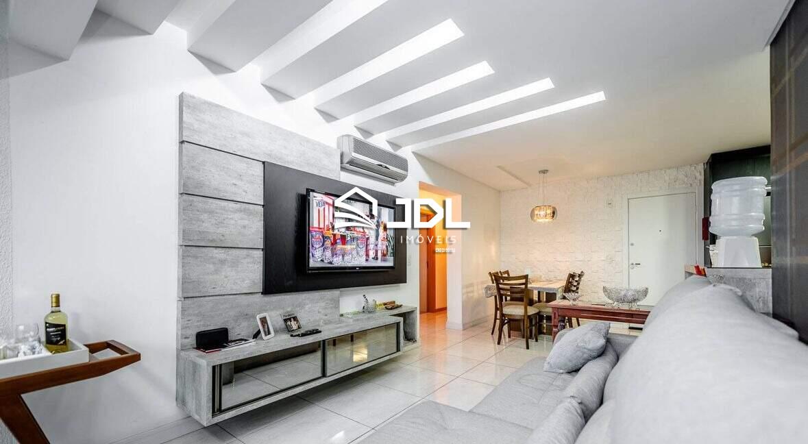 Apartamento à venda no bairro Velha: 