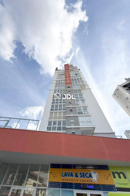 Apartamento à venda no bairro Velha: 